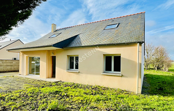 Axe Doue/Brissac - Charmante maison de plain-pied renovee avec vue degagee - DBR392