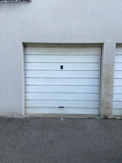 Parking/box 14 m² 