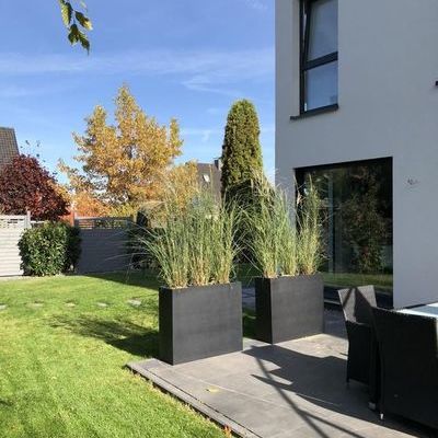 REZ-DE-JARDIN SUPERBE T2 -JARDIN DE 110M²- PETITE COPRO BORDURE DE CHAMPS - RE2020 - FAIBLES 