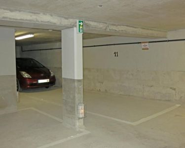 Location Parking Courbevoie