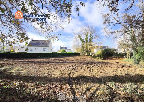 Terrain constructible - 704m² - Plouaret