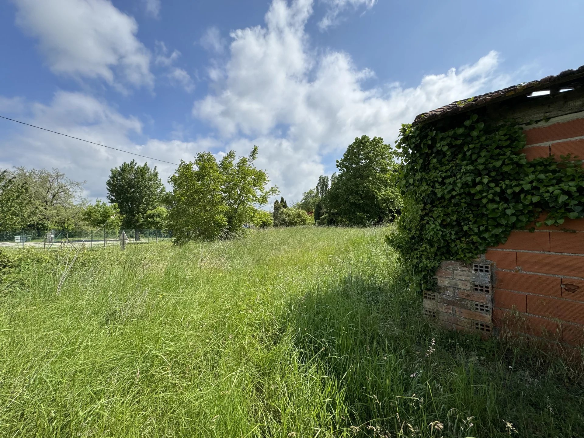 Terrain constructible à Labastide-d'Anjou 