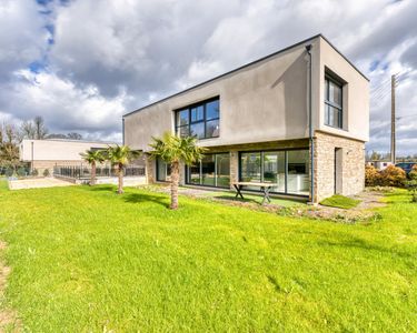 Propriété 6 pièces 185 m²