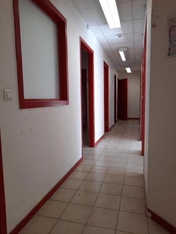 Local commercial 75 m²