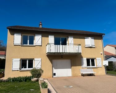 Veyre-Monton, maison de 118 m2, parcelle de 774 m2