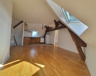 Appartement rénové 2 pièces