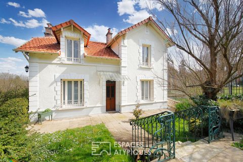 Belle maison bourgeoise et son jardin