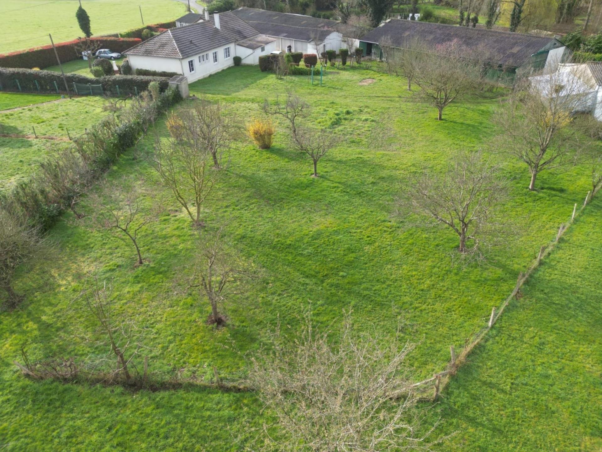 Maison au coeur de la campagne, terrain de 5720 m²