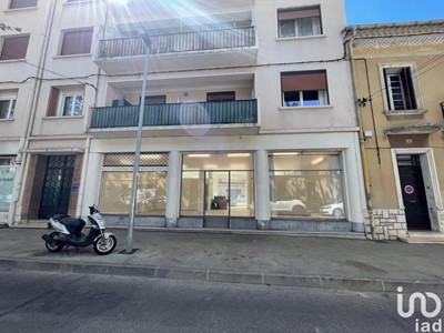 Immeuble commercial 118 m²