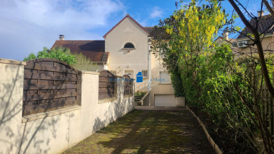 Maison 5 pièces 147 m²