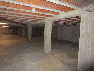 Parking - Garage Location Créteil  12m² 60€