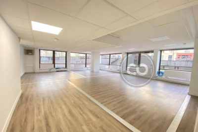 Bureaux 2 pièces 270 m² 