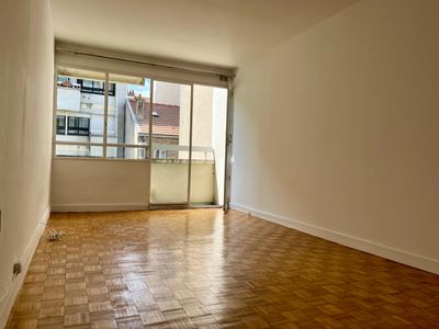 Vends studio 25m² Gambetta (Paris 20ème)