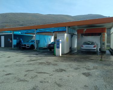 Centre de lavage auto