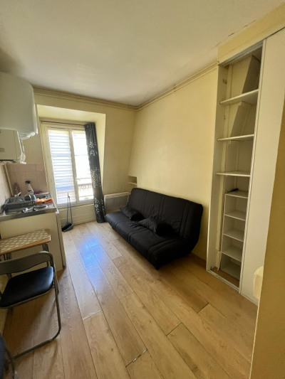 Appartement 1 pièce 14 m² 