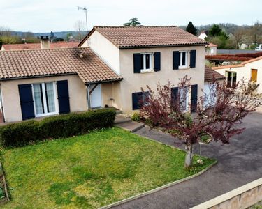 Maison individuelle avec T2 indépendant 