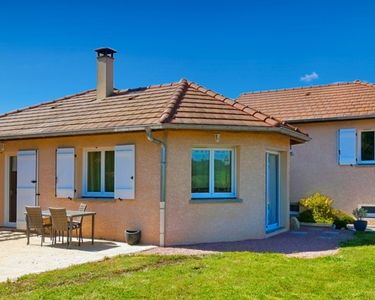 Maison 4 chambres vue calme piscine jardin atelier garage