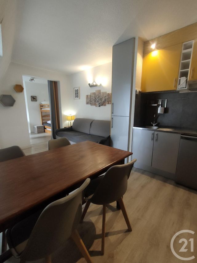 Studio 1 pièce 26 m²