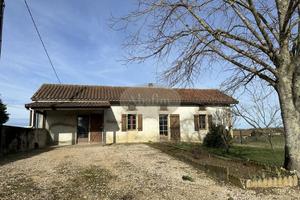 Maison isolée Vue Pyrénées