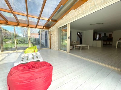 Maison 7 pièces 252 m²