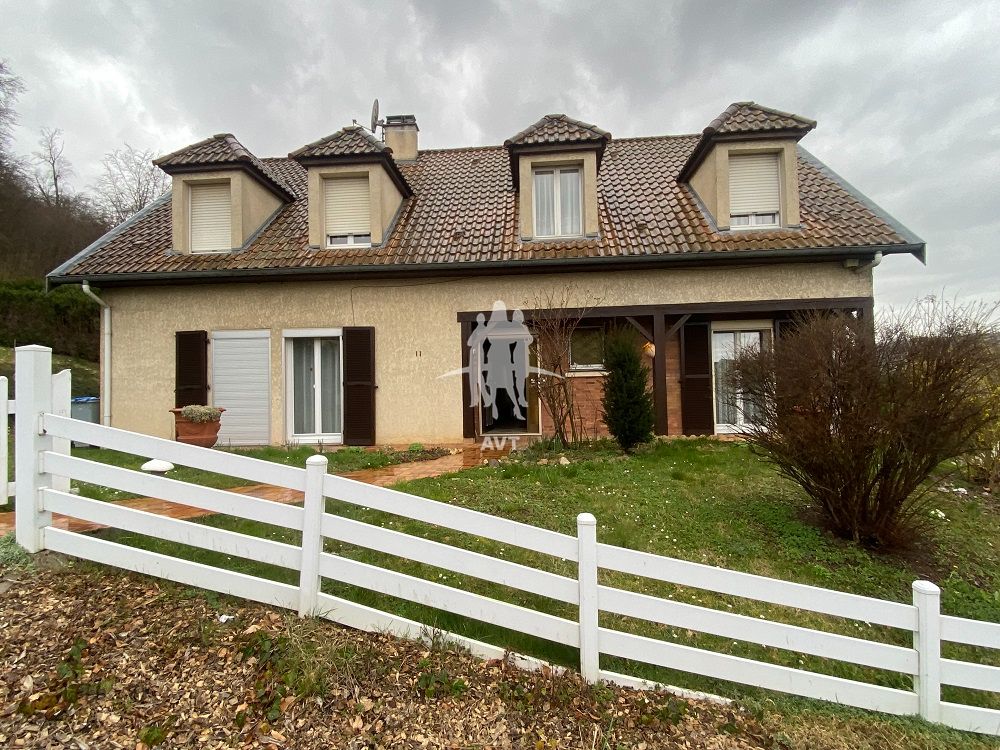 Belle Maison darchitecte 198 m2 avec jardin et grand garage