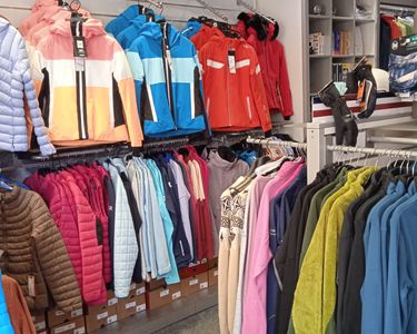 Fonds de commerce vêtements et articles de sport à Villard de Lans