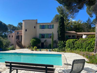 Vends belle propriété 350m² - 8 ch à Roquebrune-sur-Argens (83) 