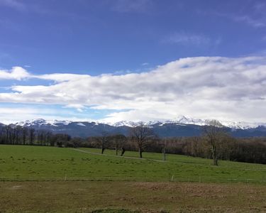 Terrain exposé plein sud - Vue magnifique sur les Pyrénées