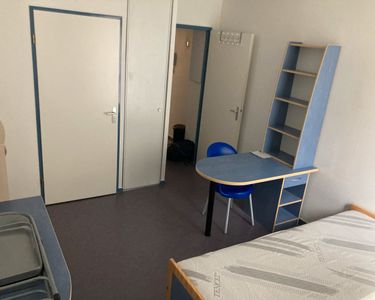 Studio amiens meublé equipé bon emplacement