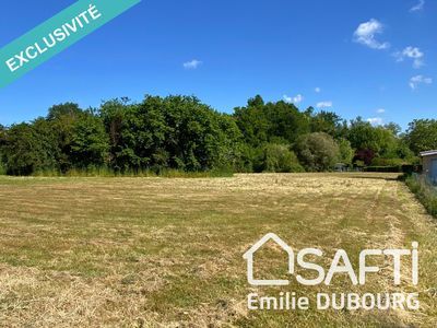 Terrain de 1900 m² - LIBRE CONSTRUCTEUR 