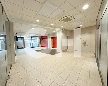 À vendre - bureaux de 225 m² à Jeumont 