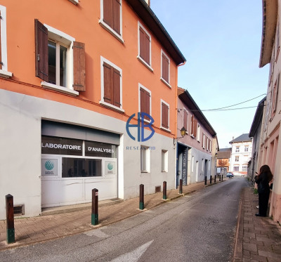 Local commercial 311 m²