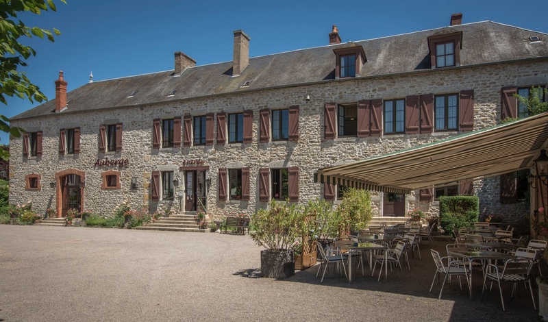 L'Hôtel de France : Une Auberge Historique au Cur de Chatillon en Bazois