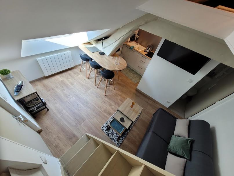 Studio 1 pièce 18 m² 