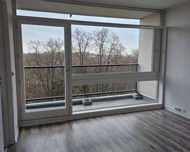 Appartement 43 M2 à Croix avec balcon