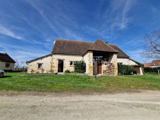 La Belle et son Etang avec 4 à 10 hectares