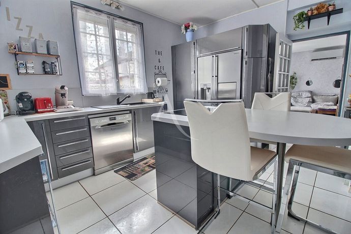 Maison 5 pièces 94 m²