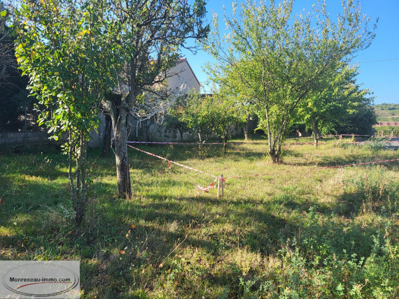 Terrain constructible 730 m²