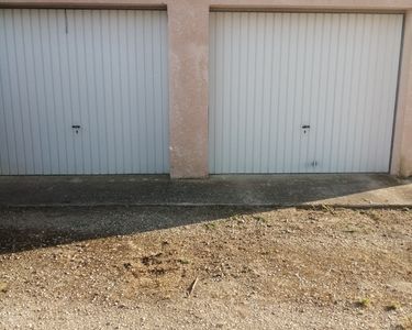 Location garage 20 mètre carré 90 euro par mois 