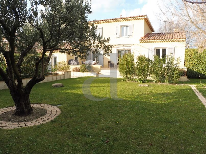 Villa 4 pièces 160 m²