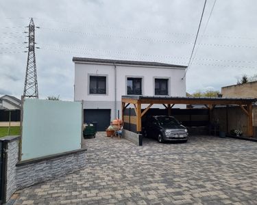 Maison 6 pièces 145m²