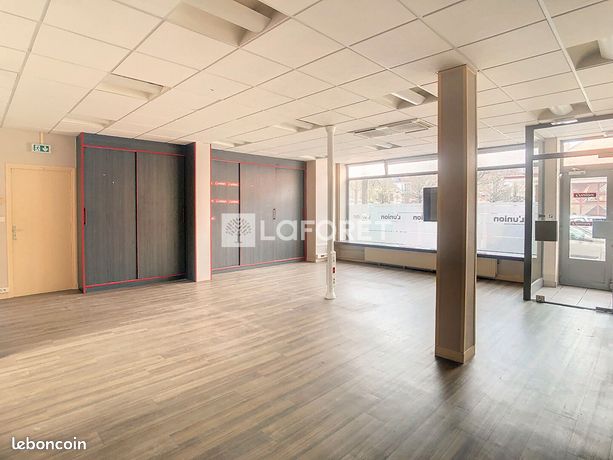 Local commercial 74 m²