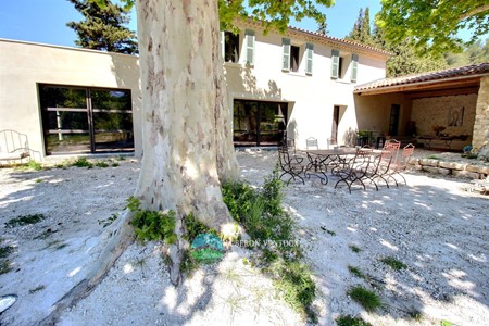 Maison Vente L'Isle-sur-la-Sorgue  235m² 1575000€