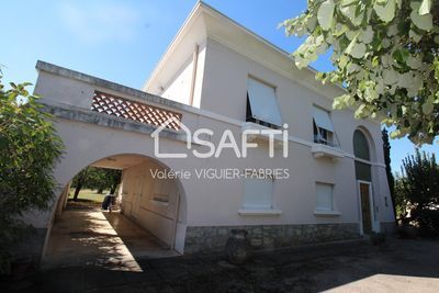 A CASTRES ENSEMBLE IMMOBILIER SUR PARCELLE DE 8 800M²