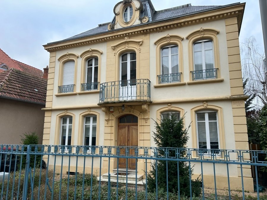 Maison 7 pièces 154 m²