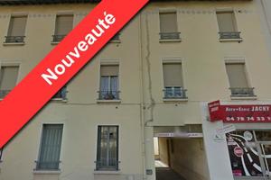 Parking - Garage Location Lyon 8e Arrondissement   80€