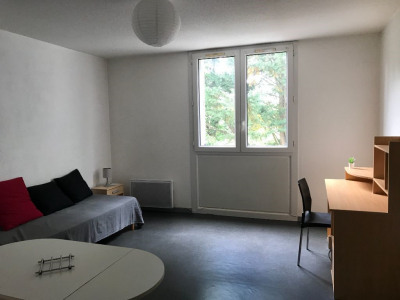 Studio 1 pièce 23 m² 