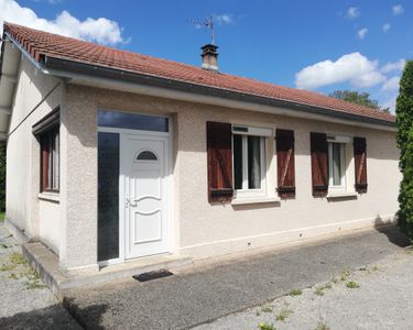 Maison 82 m2 + garage + terrain sur 33 ares