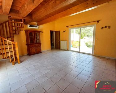 Propriété 4 pièces 115 m² 