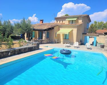 Villa 10 pièces 195 m² 